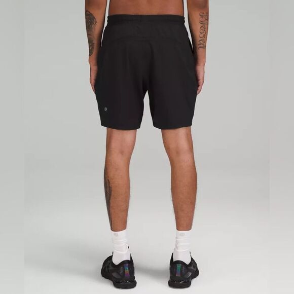 Lululemon Men’s Black Pace Breaker 7” Lined Athletic Short - Picture 3 of 9